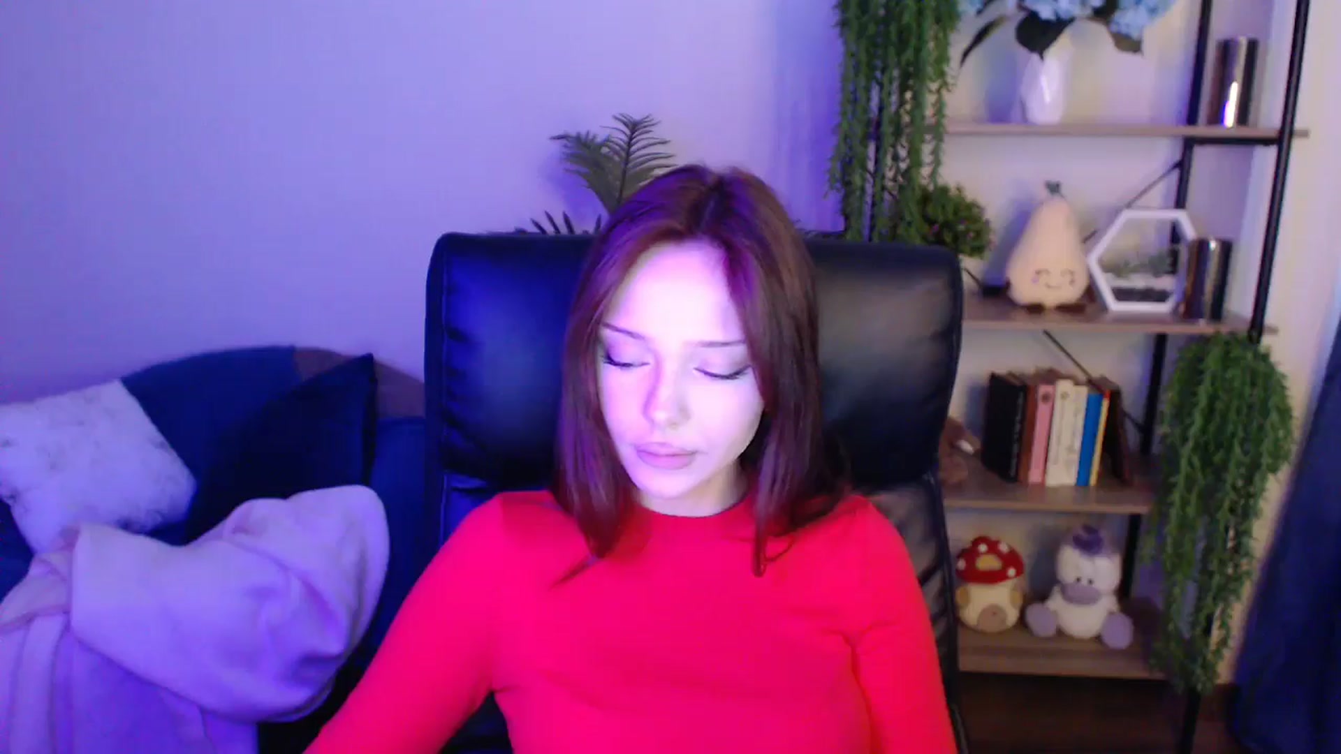 Gallery image thumbnail from KateManelli's myfreecams stream on, 04/16/2025, 11:02 image 9 of 20