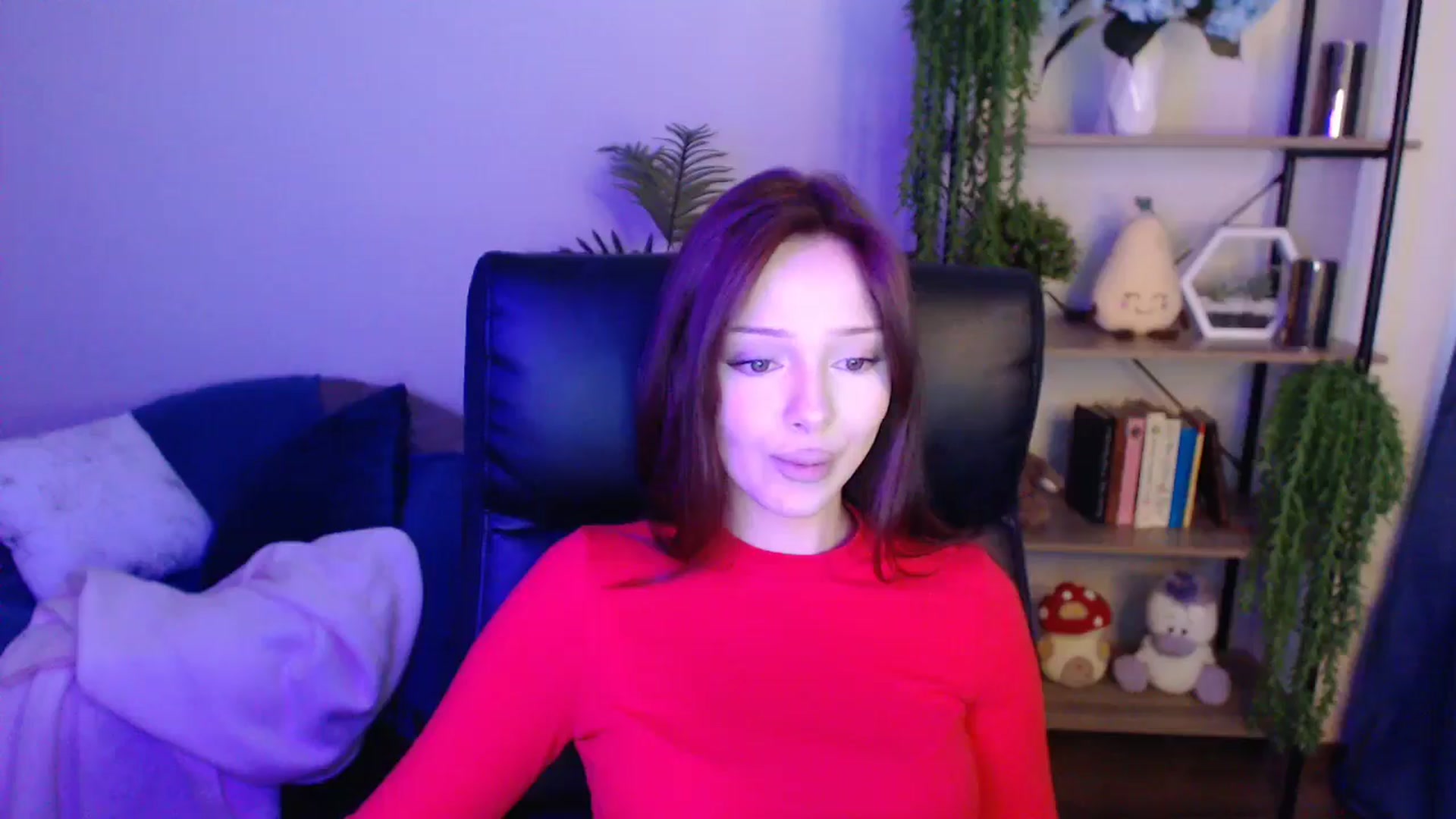 Gallery image thumbnail from KateManelli's myfreecams stream on, 04/16/2025, 11:02 image 6 of 20