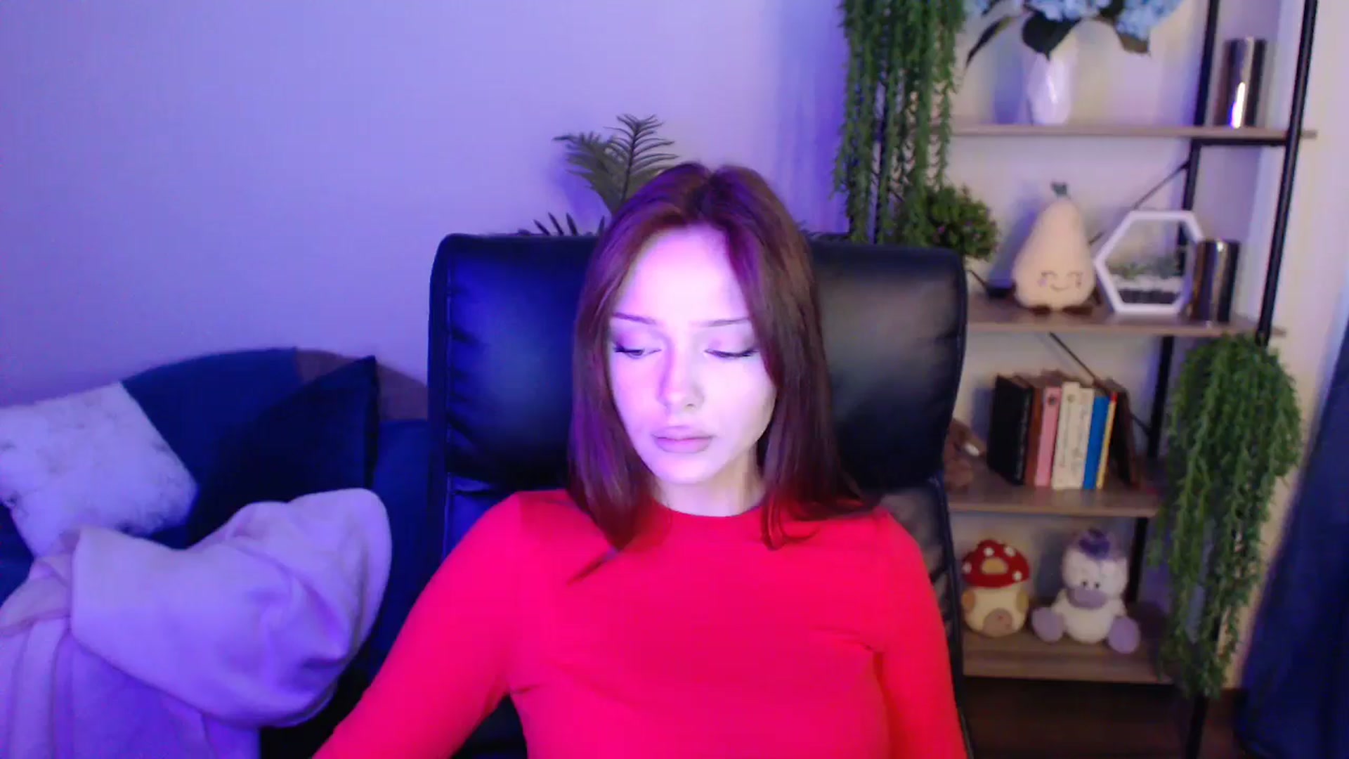 Gallery image thumbnail from KateManelli's myfreecams stream on, 04/16/2025, 11:02 image 8 of 20