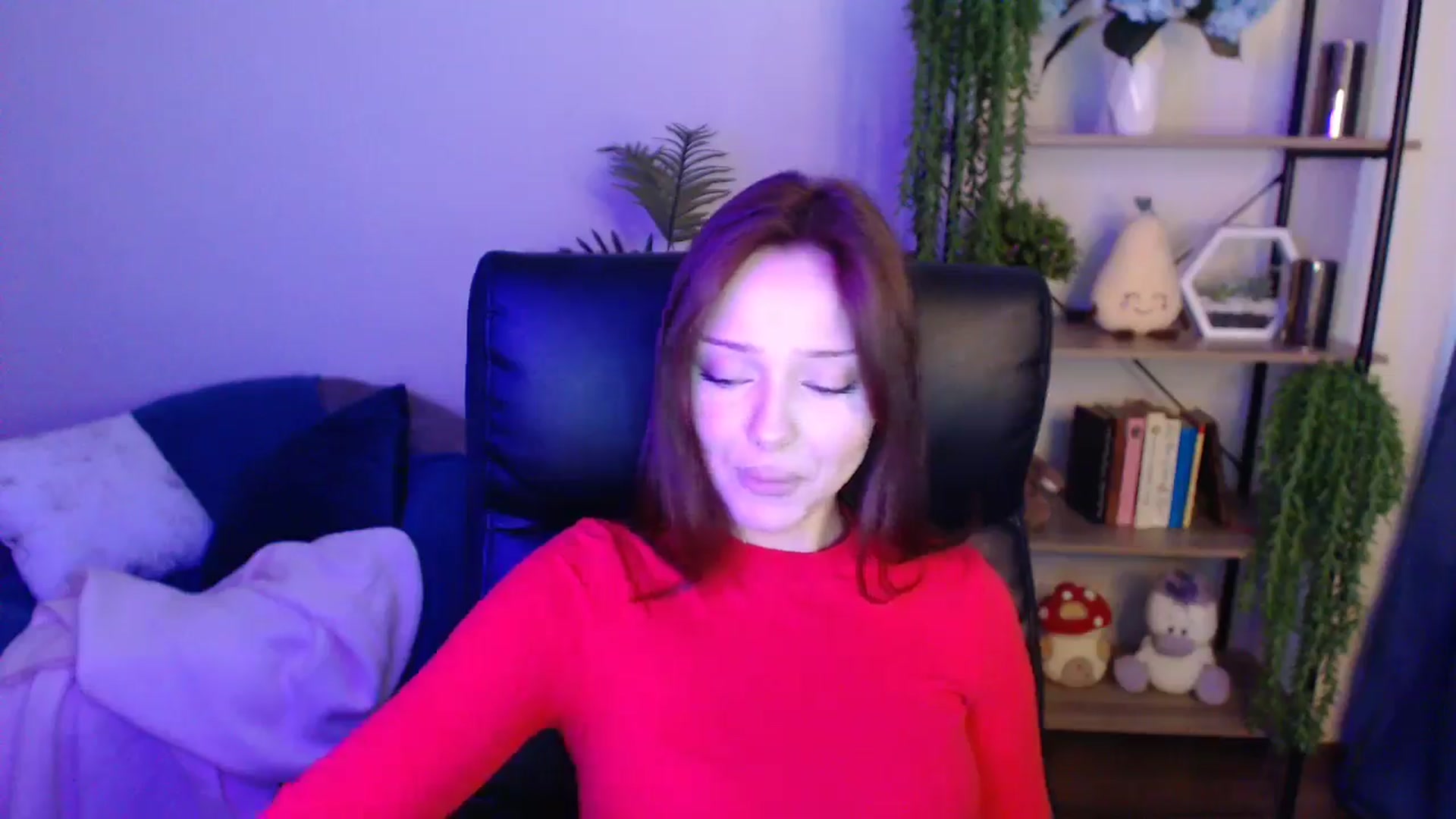 Gallery image thumbnail from KateManelli's myfreecams stream on, 04/16/2025, 11:02 image 7 of 20