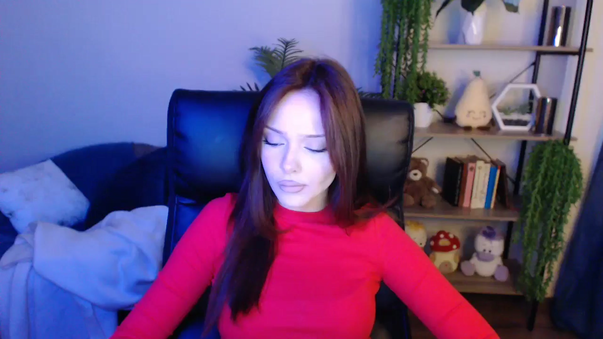 Gallery image thumbnail from KateManelli's myfreecams stream on, 04/16/2025, 11:51 image 6 of 20