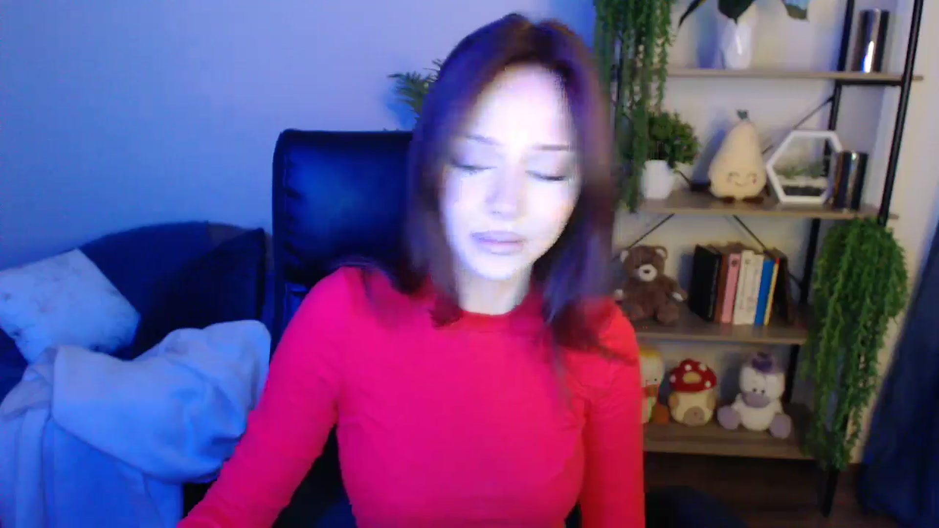 Gallery image thumbnail from KateManelli's myfreecams stream on, 04/16/2025, 11:51 image 14 of 20