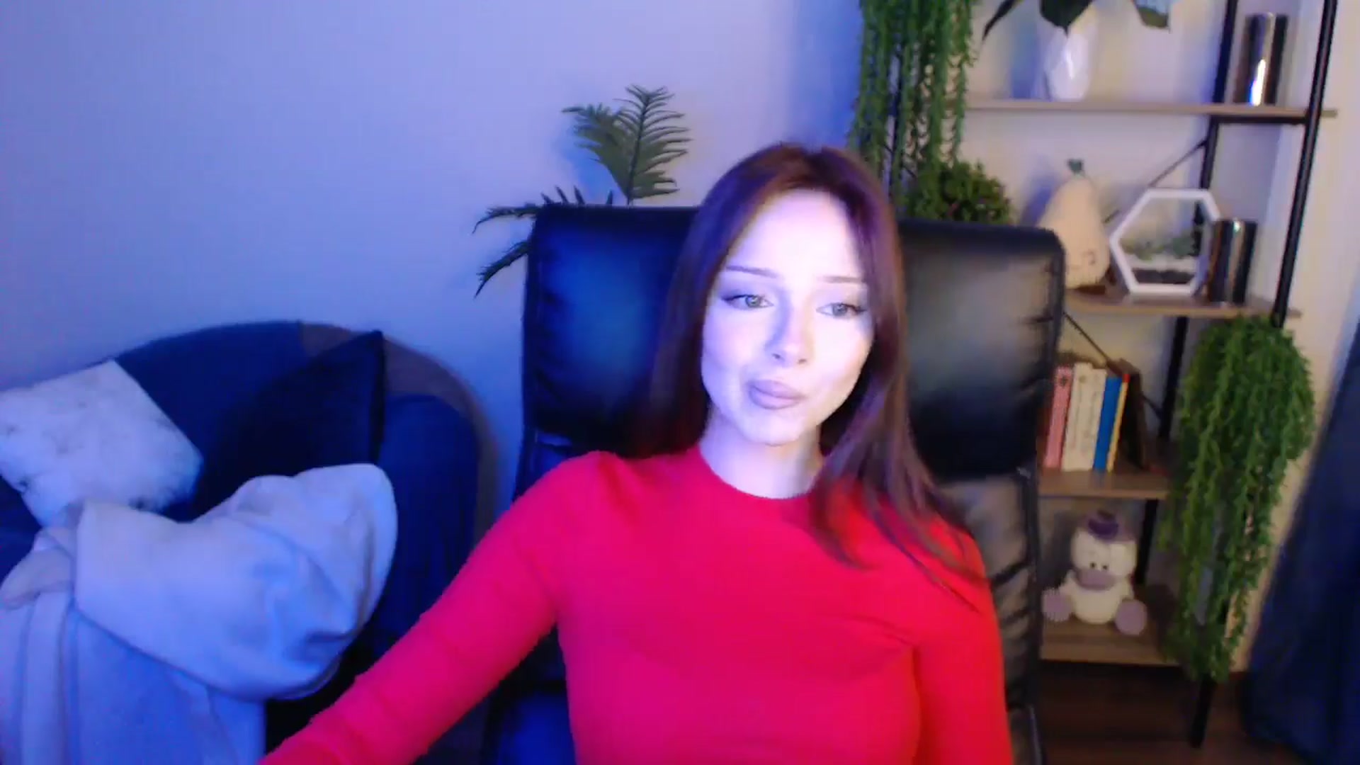 Gallery image thumbnail from KateManelli's myfreecams stream on, 04/16/2025, 13:29 image 8 of 20