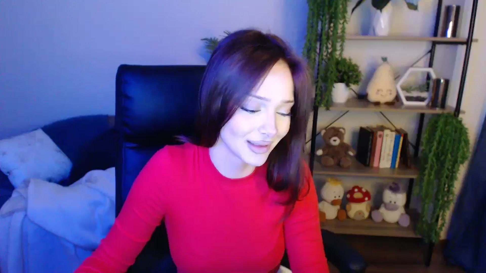 Gallery image thumbnail from KateManelli's myfreecams stream on, 04/16/2025, 13:29 image 19 of 20