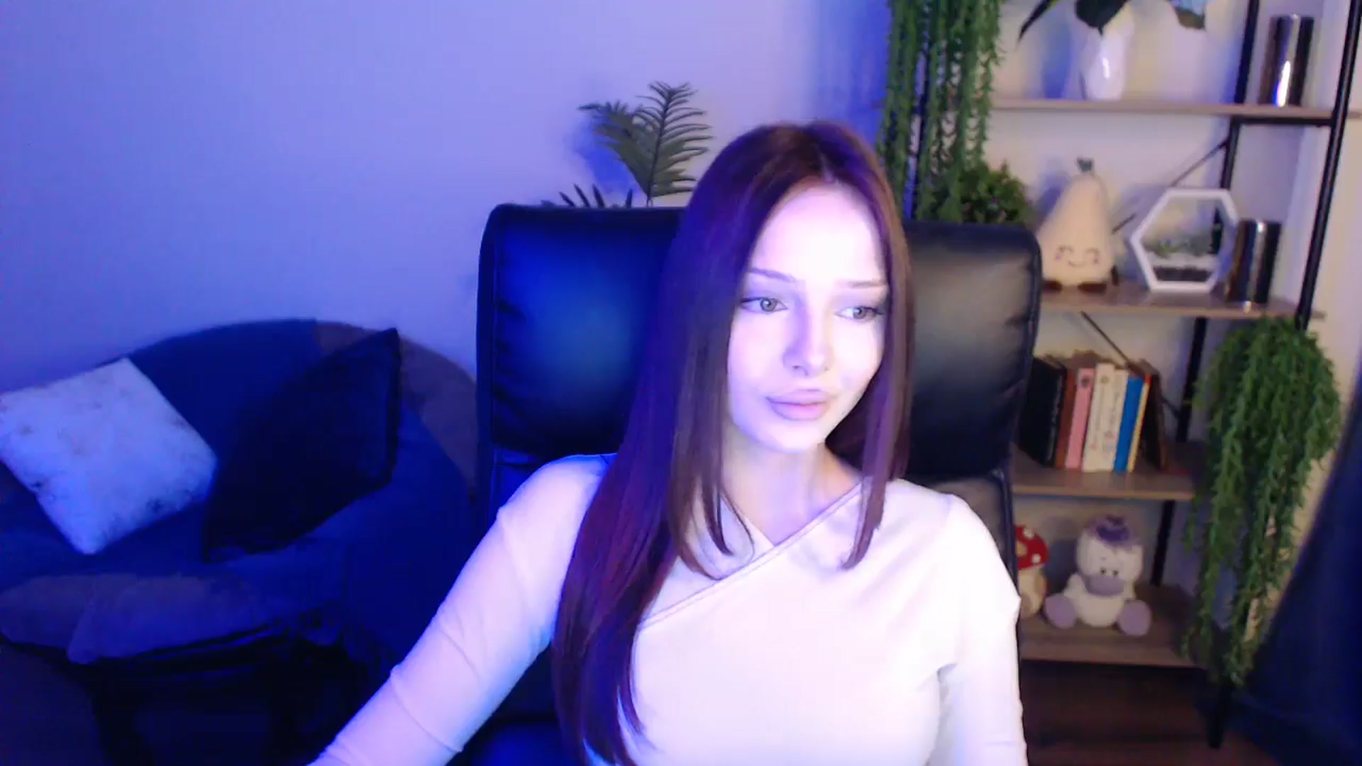 Gallery image thumbnail from KateManelli's myfreecams stream on, 04/19/2025, 09:19 image 20 of 20