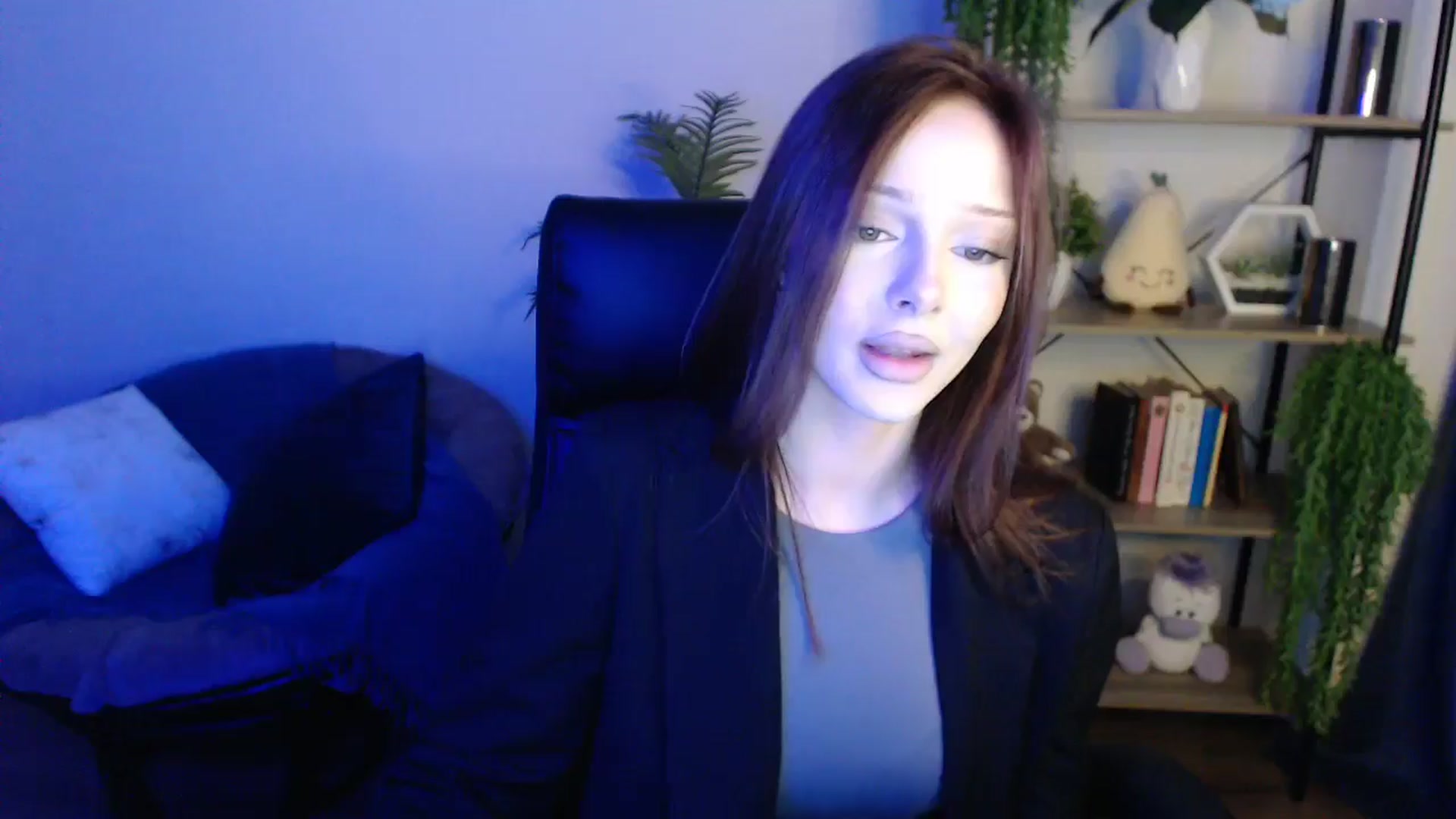 Gallery image thumbnail from KateManelli's myfreecams stream on, 04/21/2025, 13:58 image 20 of 20