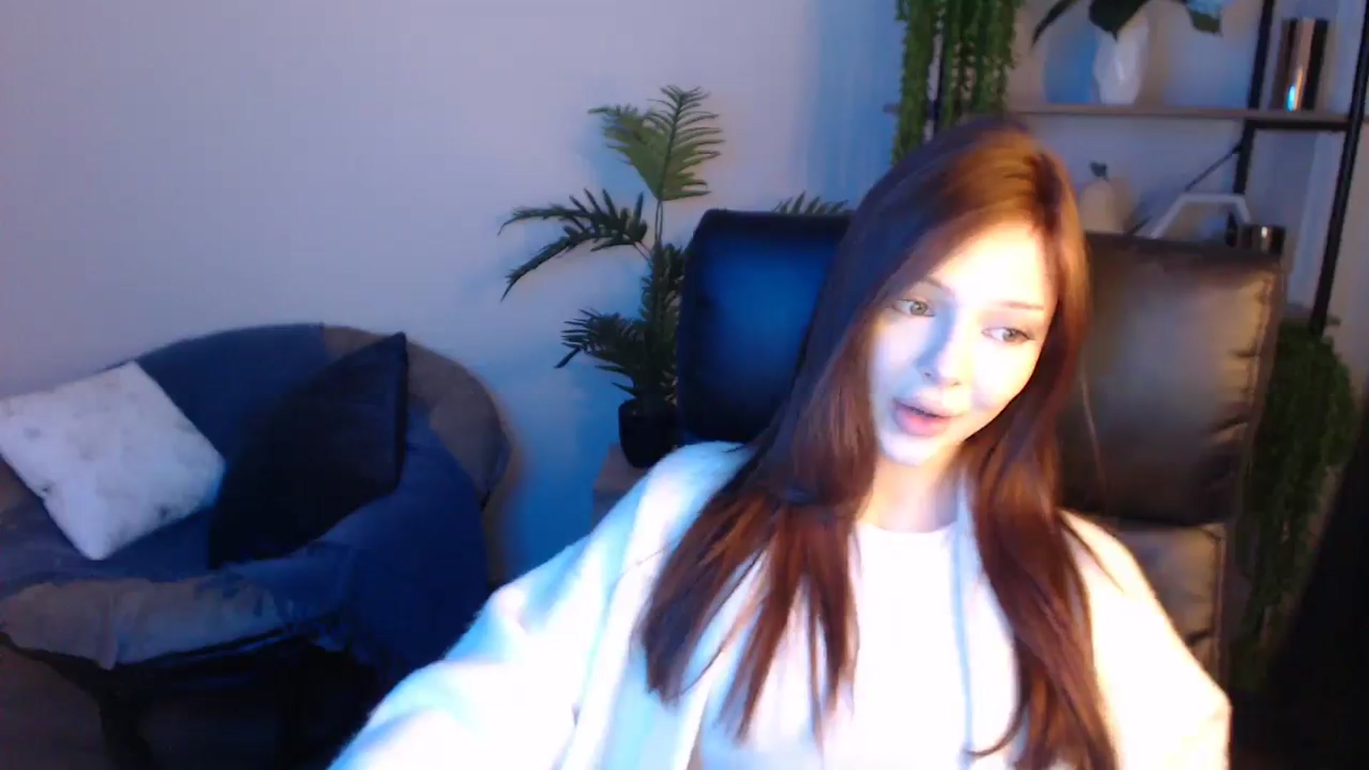 Gallery image thumbnail from KateManelli's myfreecams stream on, 04/22/2025, 09:23 image 20 of 20