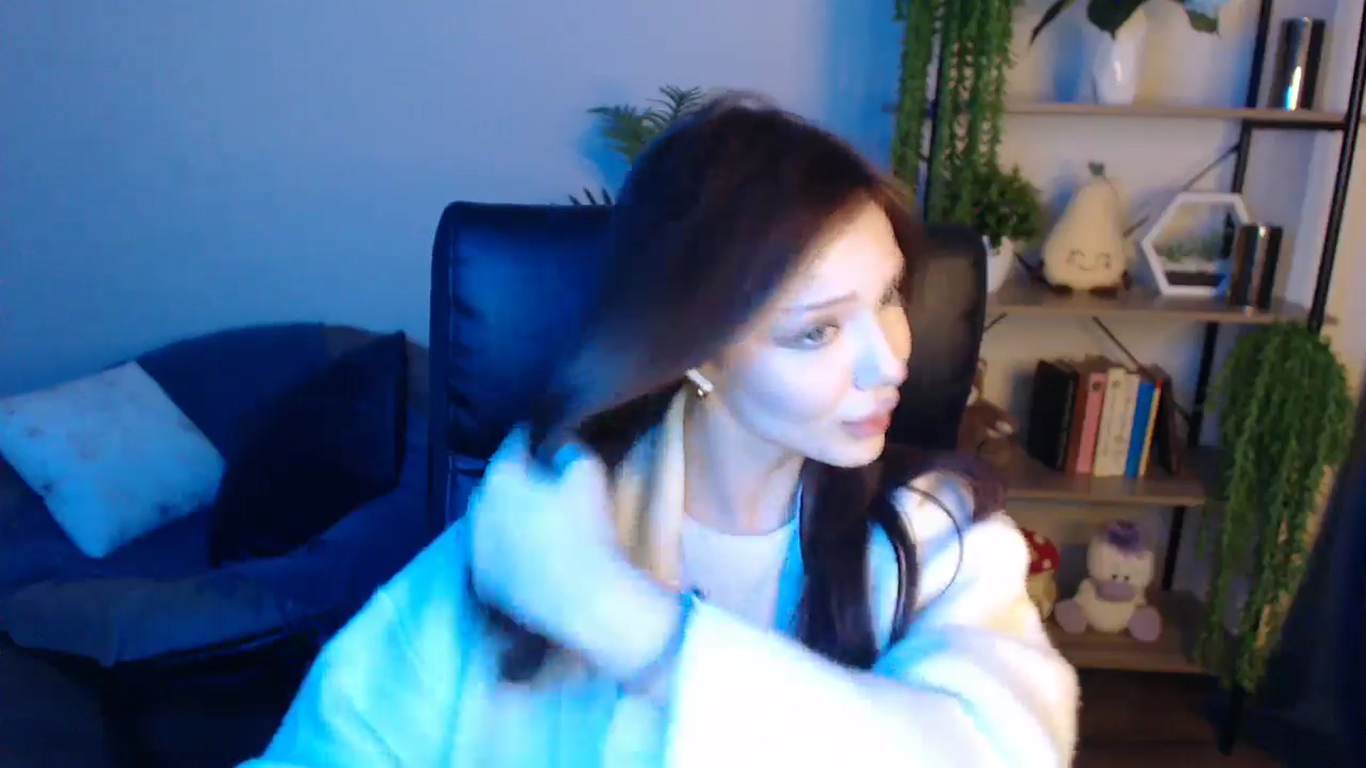 Gallery image thumbnail from KateManelli's myfreecams stream on, 04/22/2025, 09:48 image 19 of 20