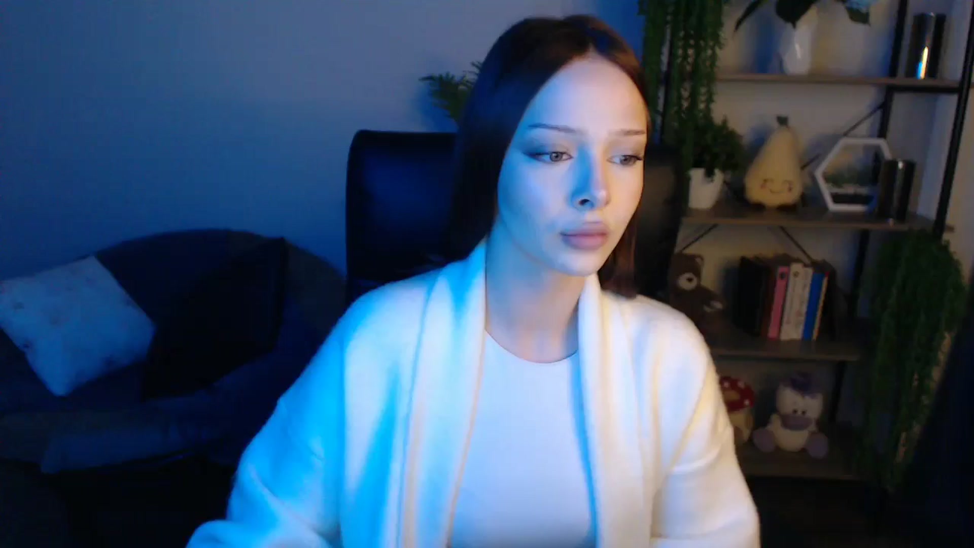 Gallery image thumbnail from KateManelli's myfreecams stream on, 04/22/2025, 11:49 image 1 of 20