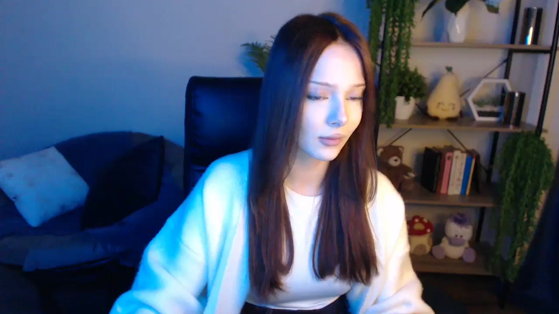 Gallery image thumbnail from KateManelli's myfreecams stream on, 04/22/2025, 12:23 image 4 of 20