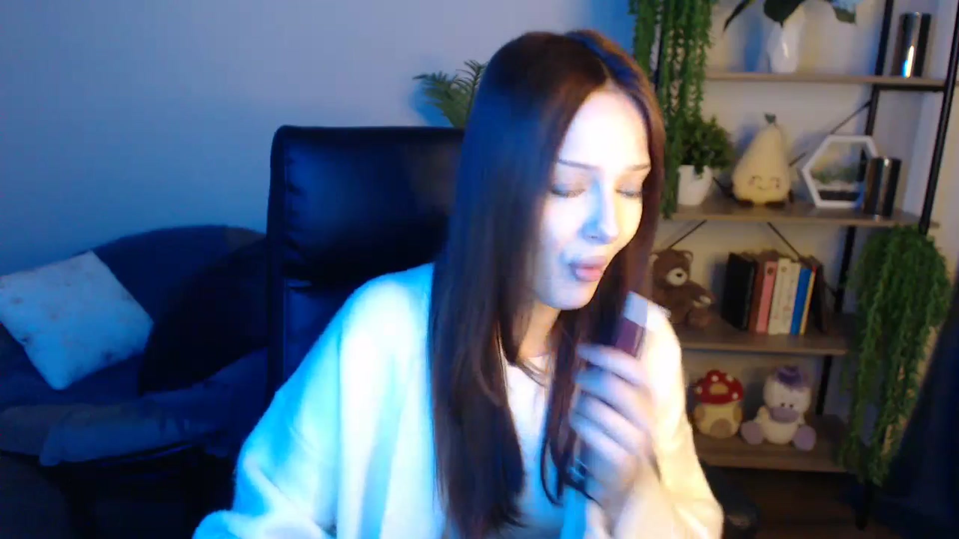 Gallery image thumbnail from KateManelli's myfreecams stream on, 04/22/2025, 12:23 image 2 of 20