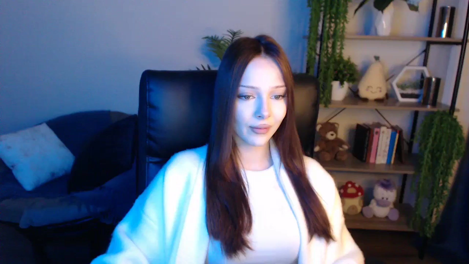 Gallery image thumbnail from KateManelli's myfreecams stream on, 04/22/2025, 12:23 image 6 of 20