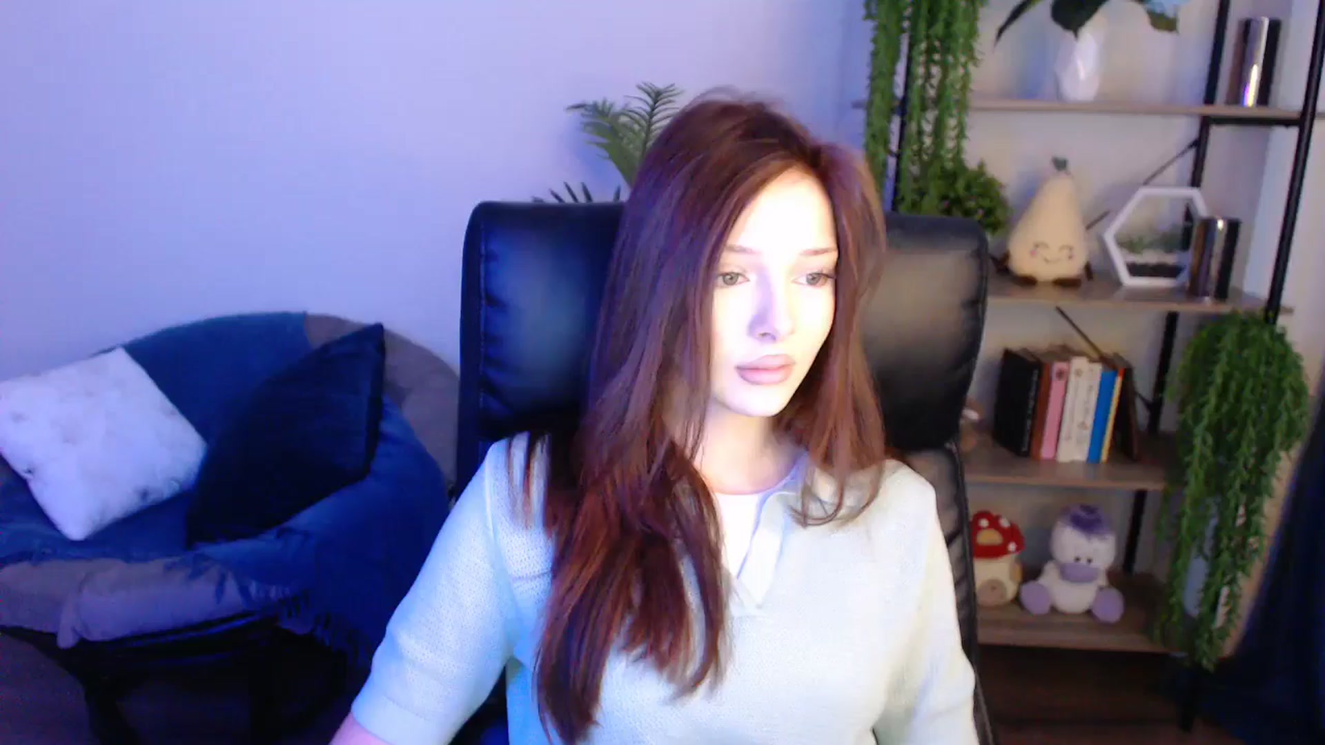 Gallery image thumbnail from KateManelli's myfreecams stream on, 04/25/2025, 08:44 image 18 of 20