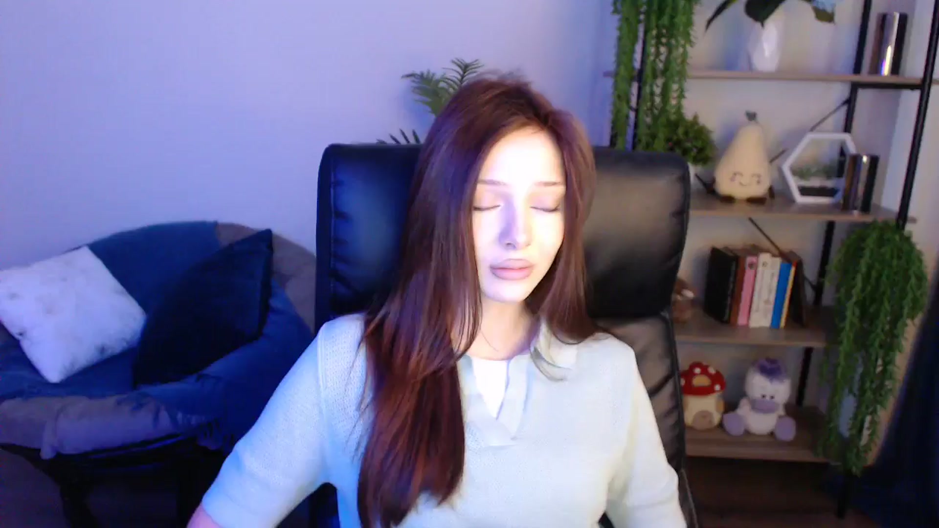 Gallery image thumbnail from KateManelli's myfreecams stream on, 04/25/2025, 08:44 image 2 of 20