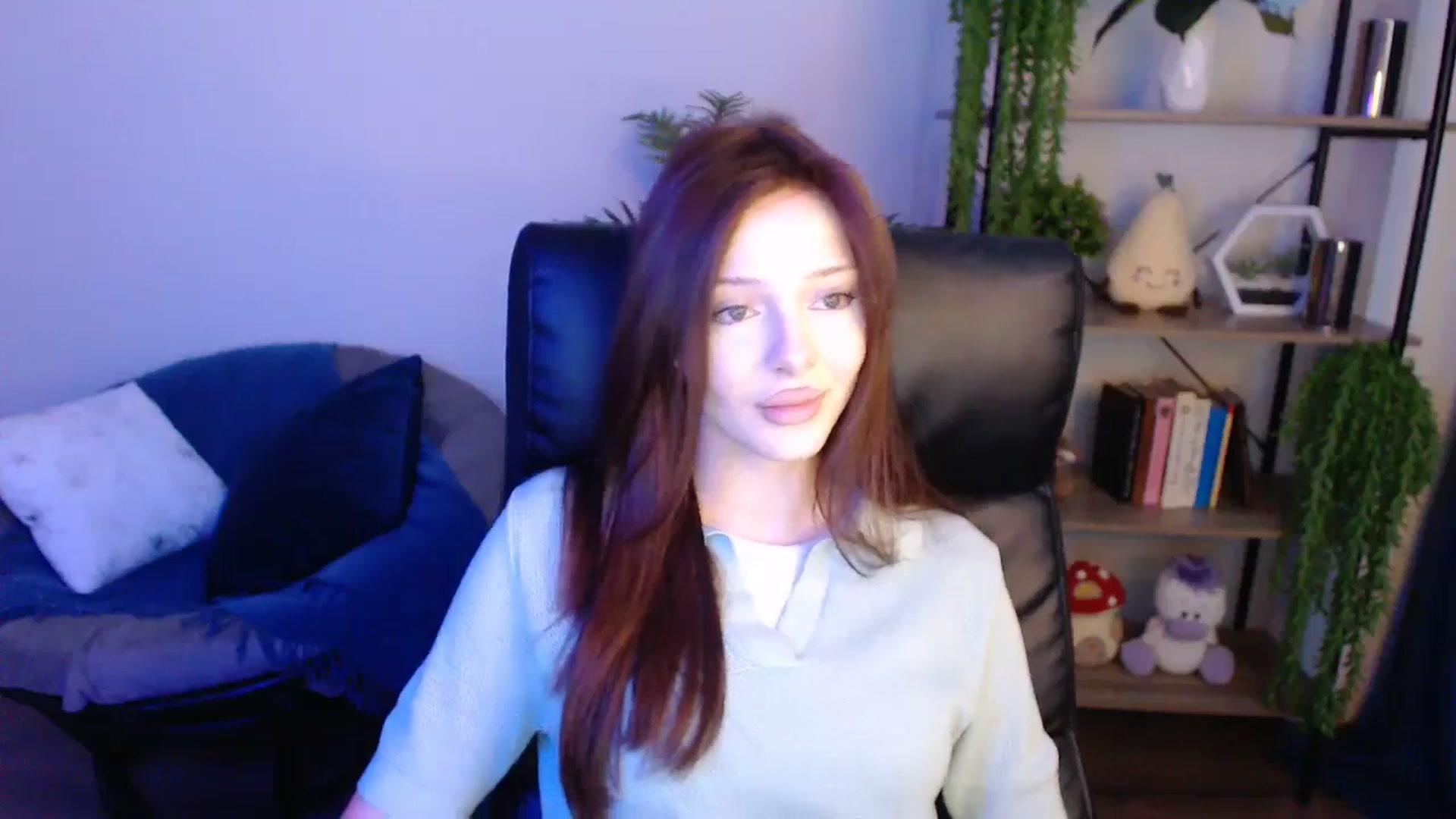 Gallery image thumbnail from KateManelli's myfreecams stream on, 04/25/2025, 08:44 image 9 of 20