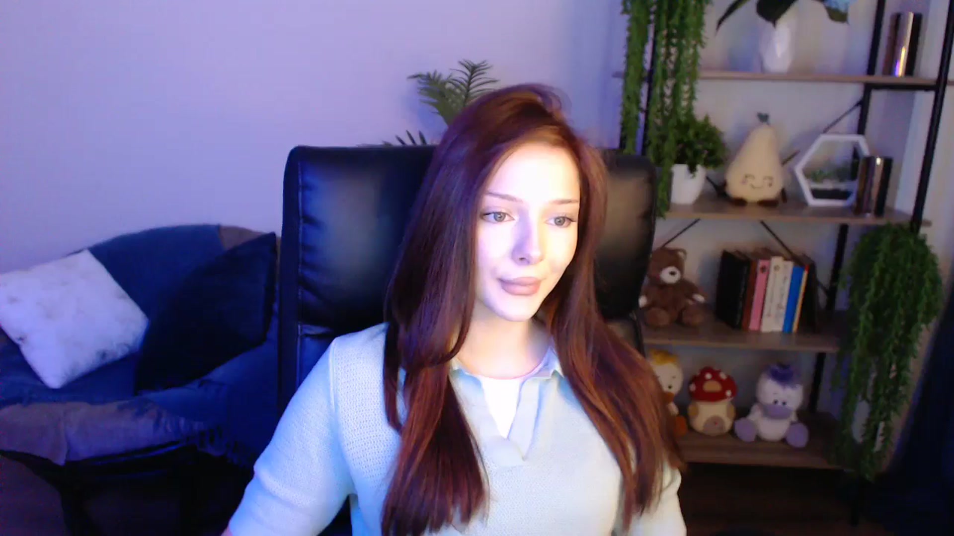 Gallery image thumbnail from KateManelli's myfreecams stream on, 04/25/2025, 12:58 image 16 of 20