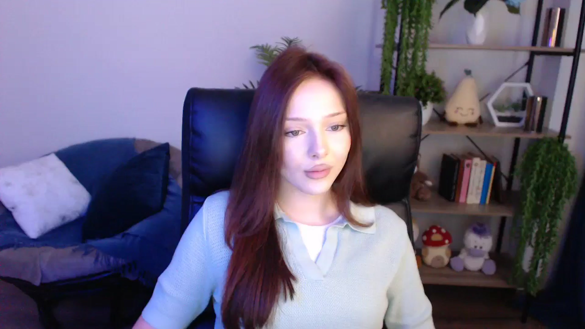 Gallery image thumbnail from KateManelli's myfreecams stream on, 04/25/2025, 12:58 image 1 of 20