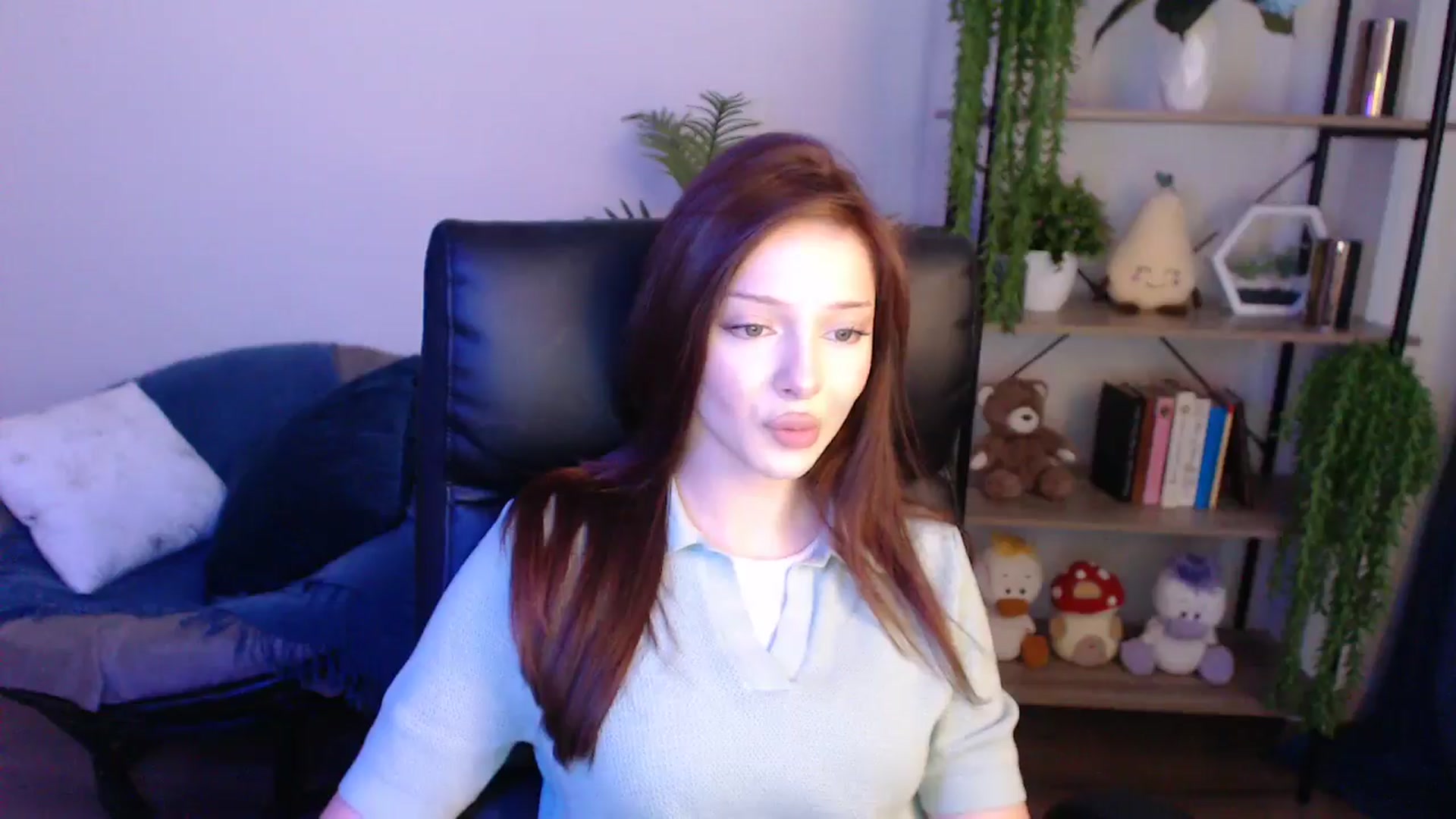 Gallery image thumbnail from KateManelli's myfreecams stream on, 04/25/2025, 12:58 image 19 of 20