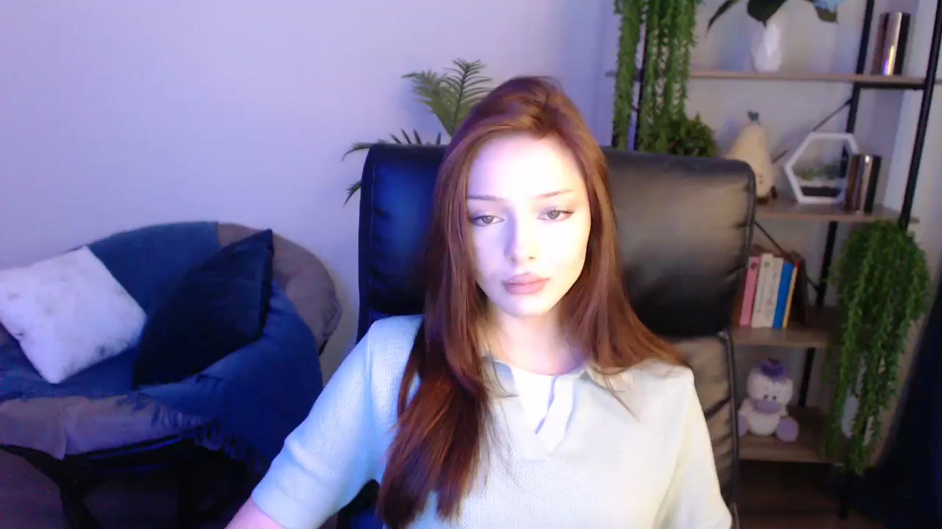 Gallery image thumbnail from KateManelli's myfreecams stream on, 04/25/2025, 12:58 image 7 of 20