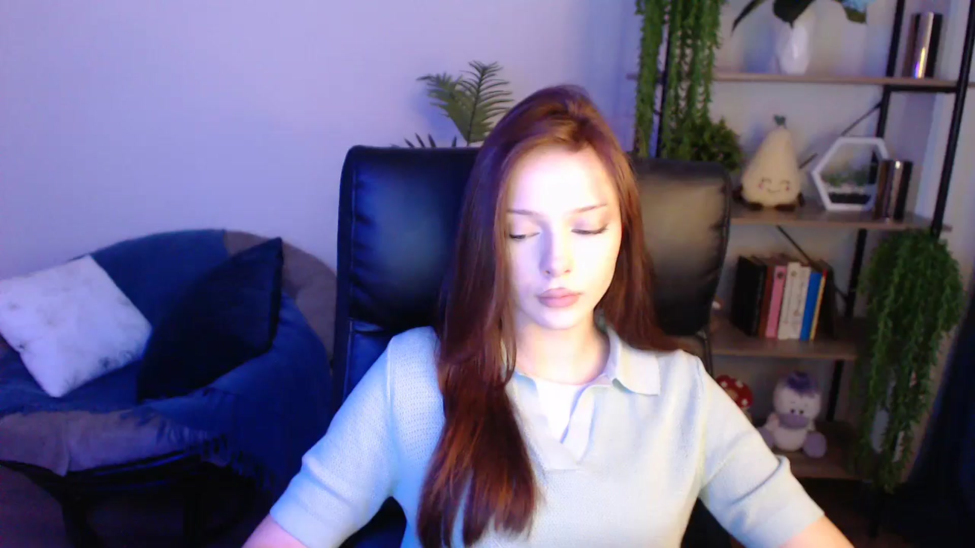 Gallery image thumbnail from KateManelli's myfreecams stream on, 04/25/2025, 12:58 image 12 of 20