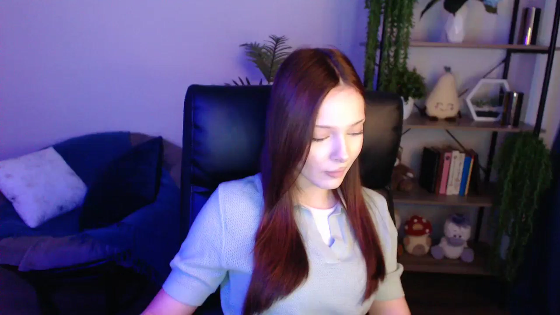 Gallery image thumbnail from KateManelli's myfreecams stream on, 04/26/2025, 12:00 image 9 of 20