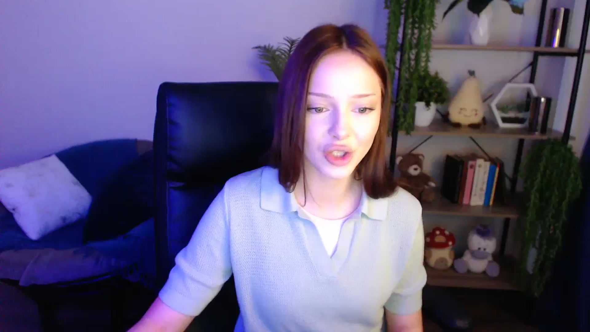 Gallery image thumbnail from KateManelli's myfreecams stream on, 04/26/2025, 12:00 image 17 of 20