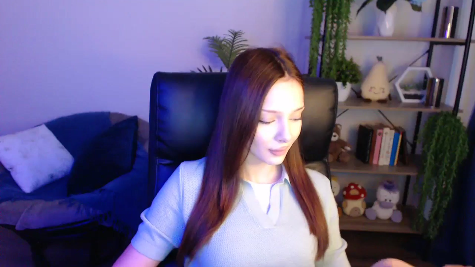 Gallery image thumbnail from KateManelli's myfreecams stream on, 04/26/2025, 12:00 image 5 of 20