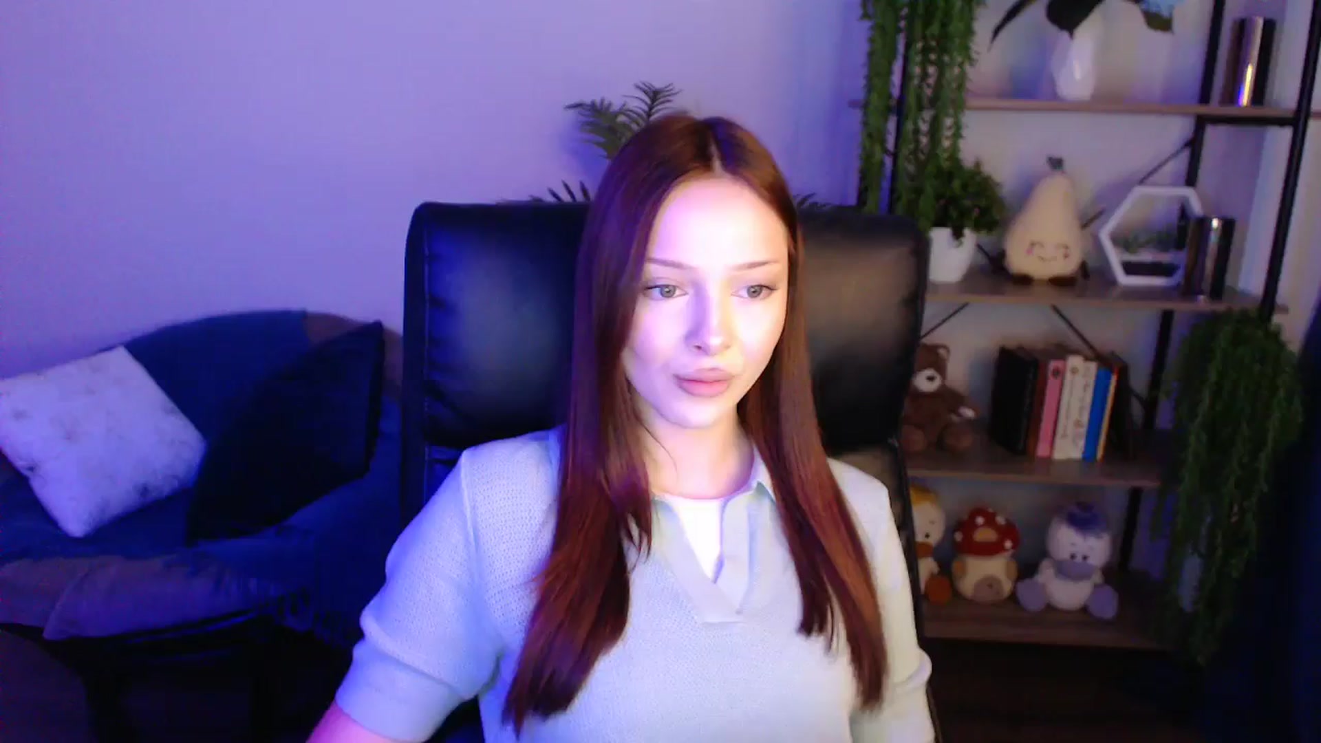 Gallery image thumbnail from KateManelli's myfreecams stream on, 04/26/2025, 12:00 image 15 of 20