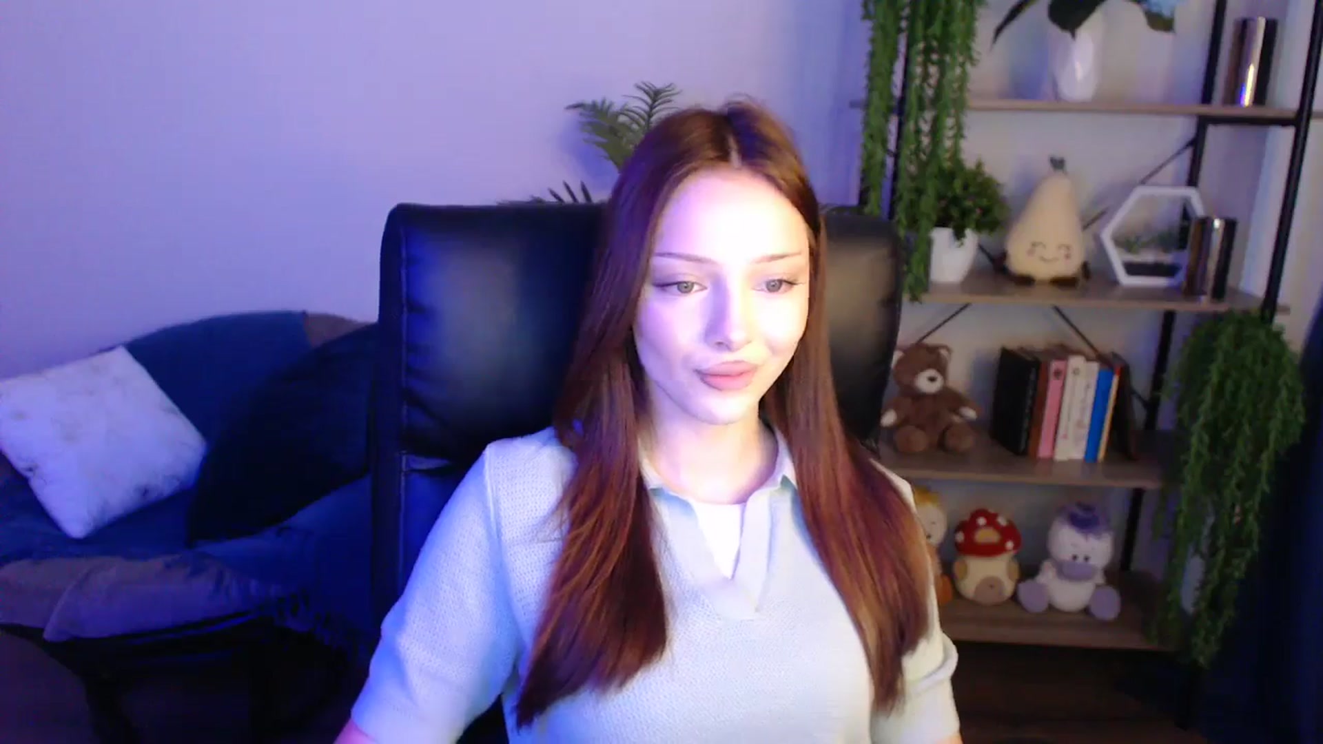 Gallery image thumbnail from KateManelli's myfreecams stream on, 04/26/2025, 12:00 image 2 of 20