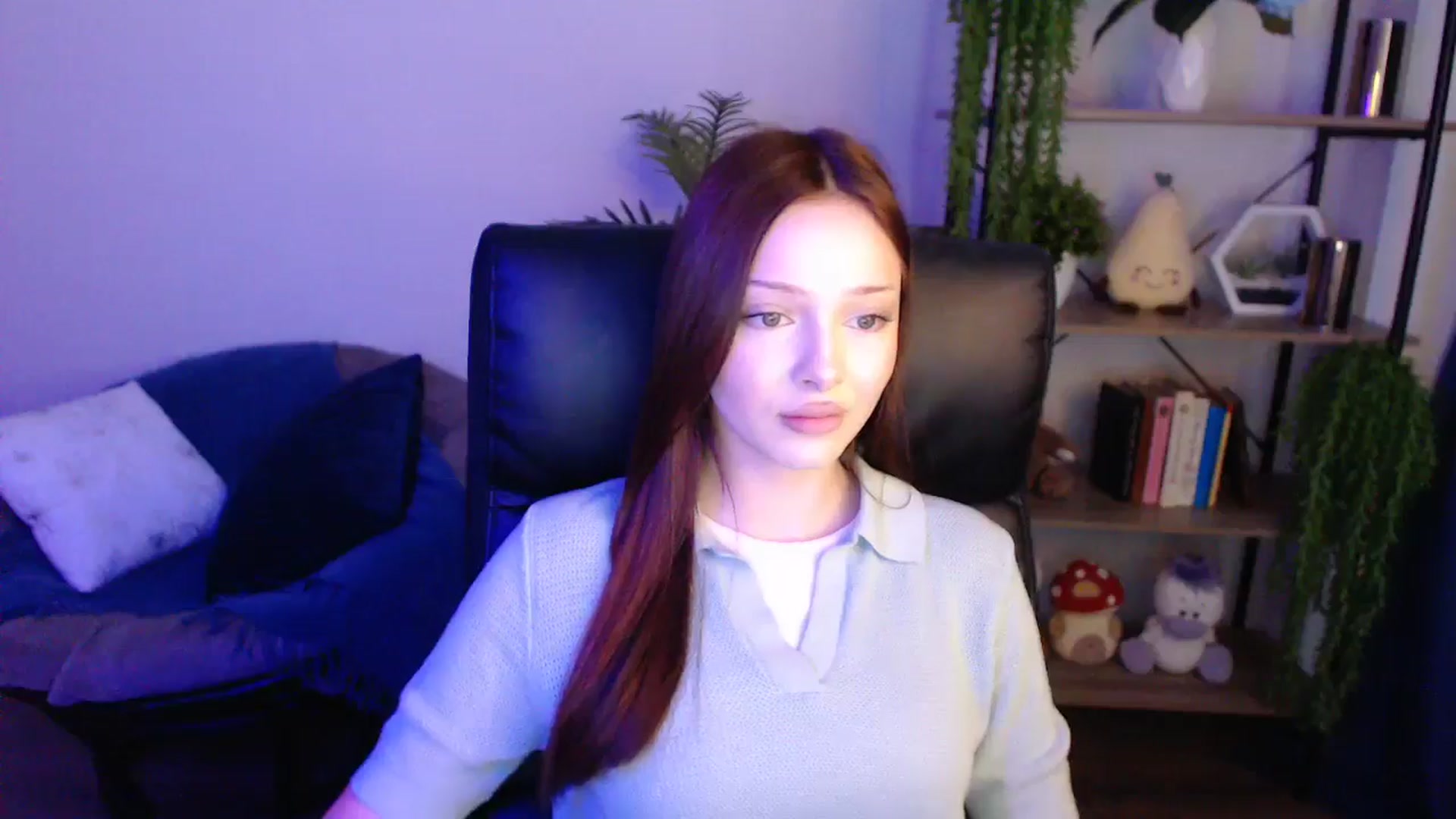 Gallery image thumbnail from KateManelli's myfreecams stream on, 04/26/2025, 12:35 image 10 of 20