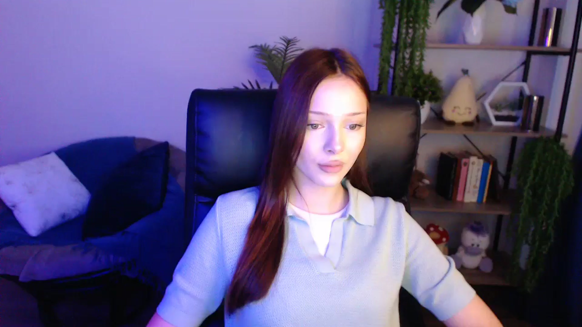 Gallery image thumbnail from KateManelli's myfreecams stream on, 04/26/2025, 12:35 image 18 of 20