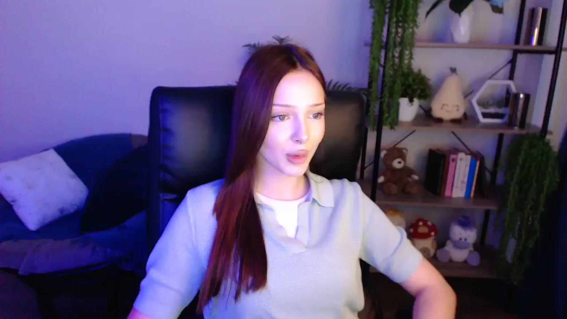 Gallery image thumbnail from KateManelli's myfreecams stream on, 04/26/2025, 12:35 image 1 of 20
