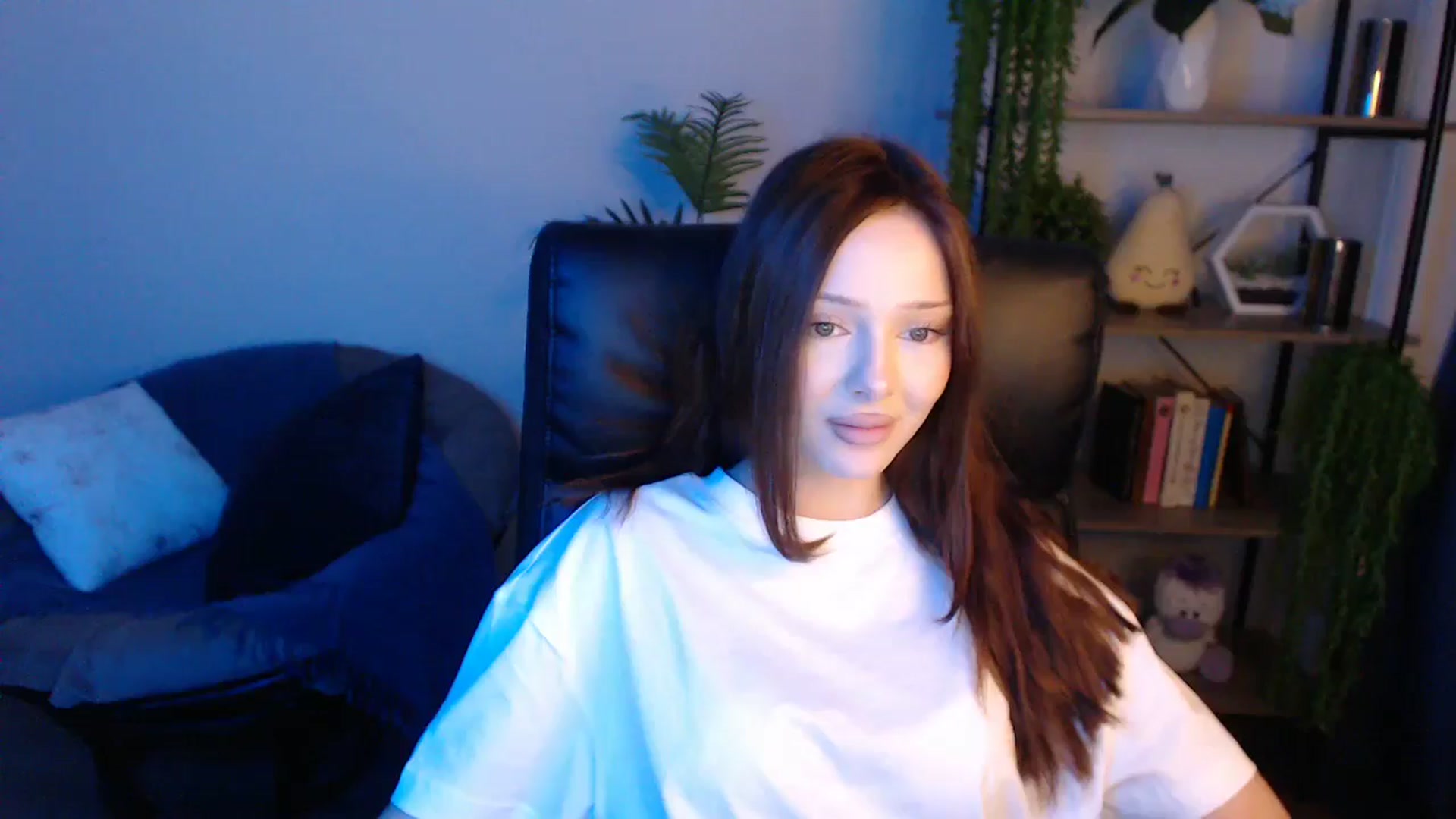 Gallery image thumbnail from KateManelli's myfreecams stream on, 04/27/2025, 13:07 image 8 of 20