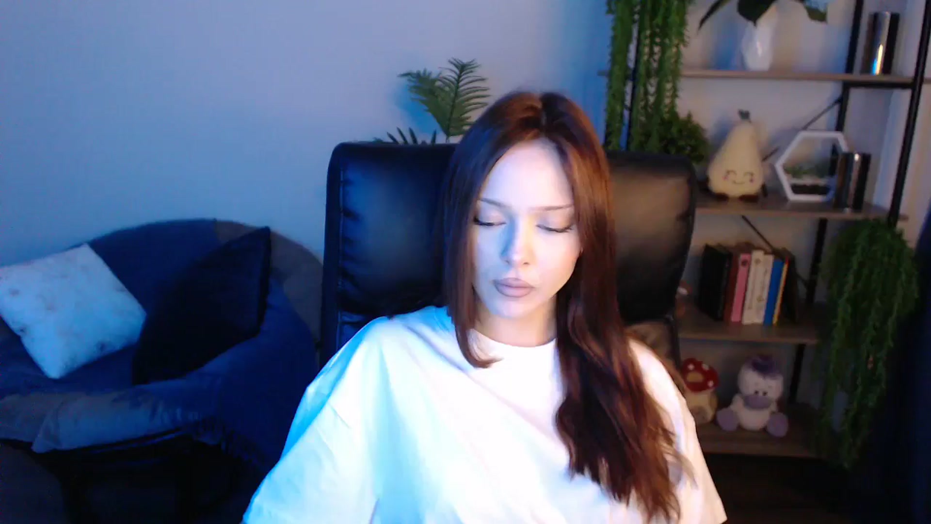 Gallery image thumbnail from KateManelli's myfreecams stream on, 04/27/2025, 13:07 image 11 of 20