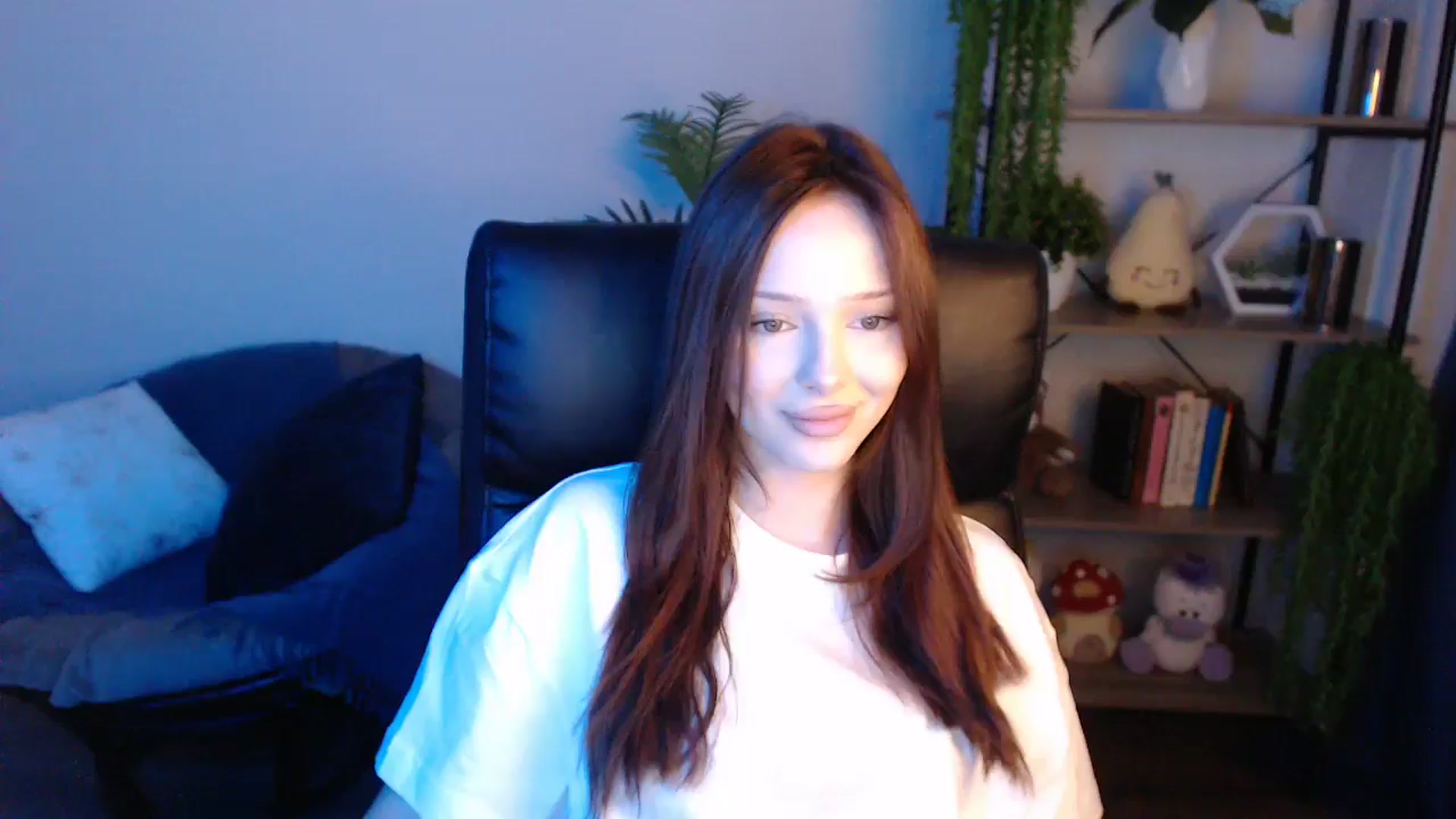 Gallery image thumbnail from KateManelli's myfreecams stream on, 04/27/2025, 13:25 image 14 of 20
