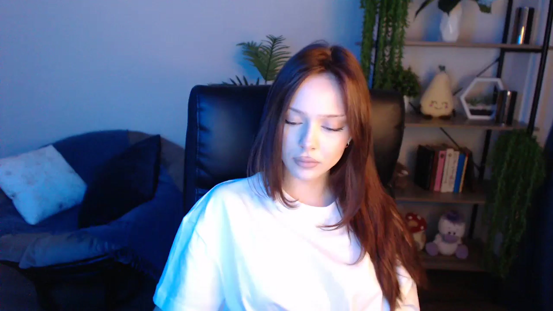 Gallery image thumbnail from KateManelli's myfreecams stream on, 04/27/2025, 13:25 image 2 of 20