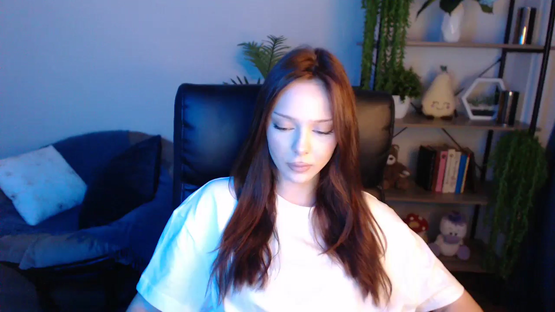 Gallery image thumbnail from KateManelli's myfreecams stream on, 04/27/2025, 13:25 image 20 of 20