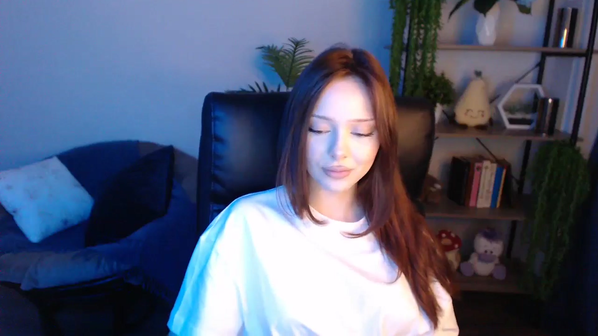 Gallery image thumbnail from KateManelli's myfreecams stream on, 04/27/2025, 13:25 image 4 of 20