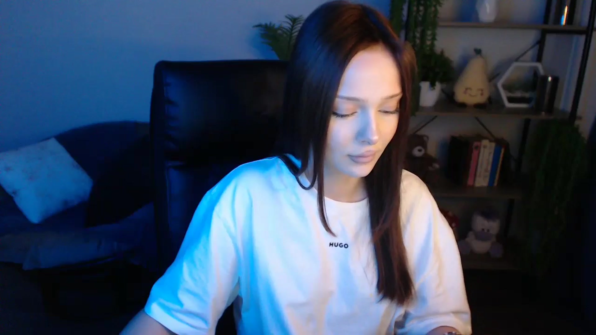 Gallery image thumbnail from KateManelli's myfreecams stream on, 04/28/2025, 13:12 image 4 of 20