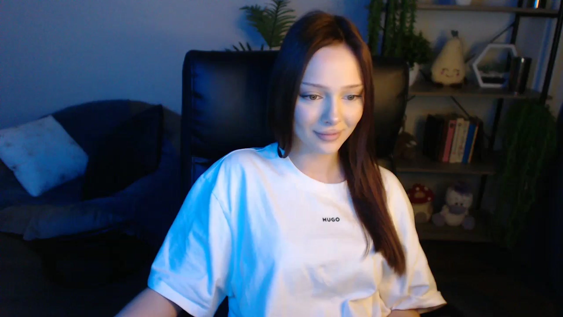 Gallery image thumbnail from KateManelli's myfreecams stream on, 04/28/2025, 13:12 image 15 of 20