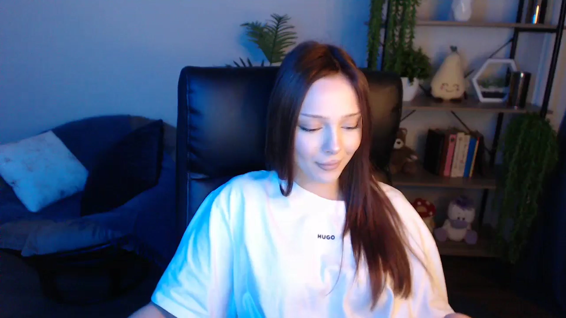 Gallery image thumbnail from KateManelli's myfreecams stream on, 04/28/2025, 13:12 image 7 of 20