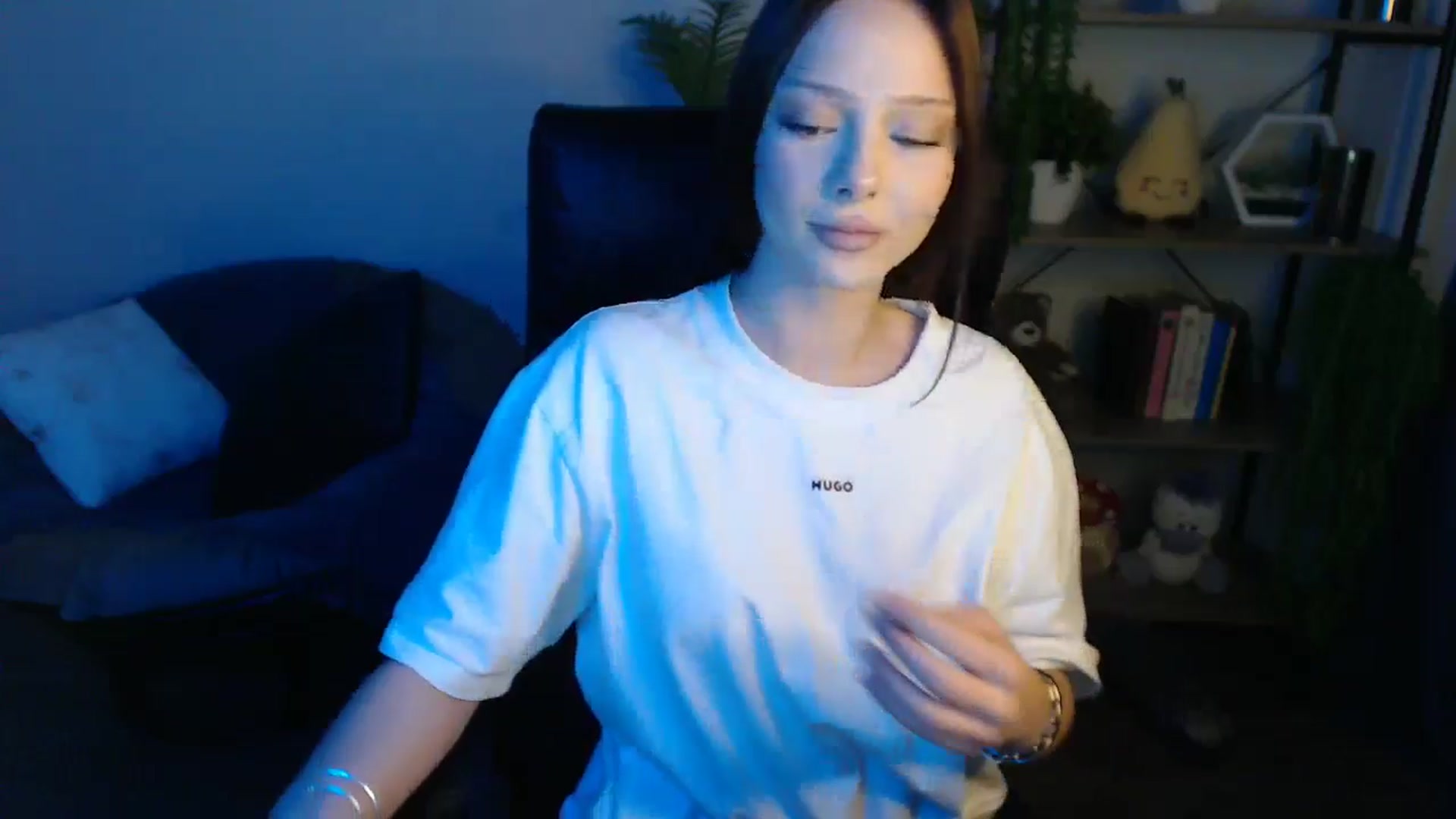 Gallery image thumbnail from KateManelli's myfreecams stream on, 04/28/2025, 13:12 image 20 of 20