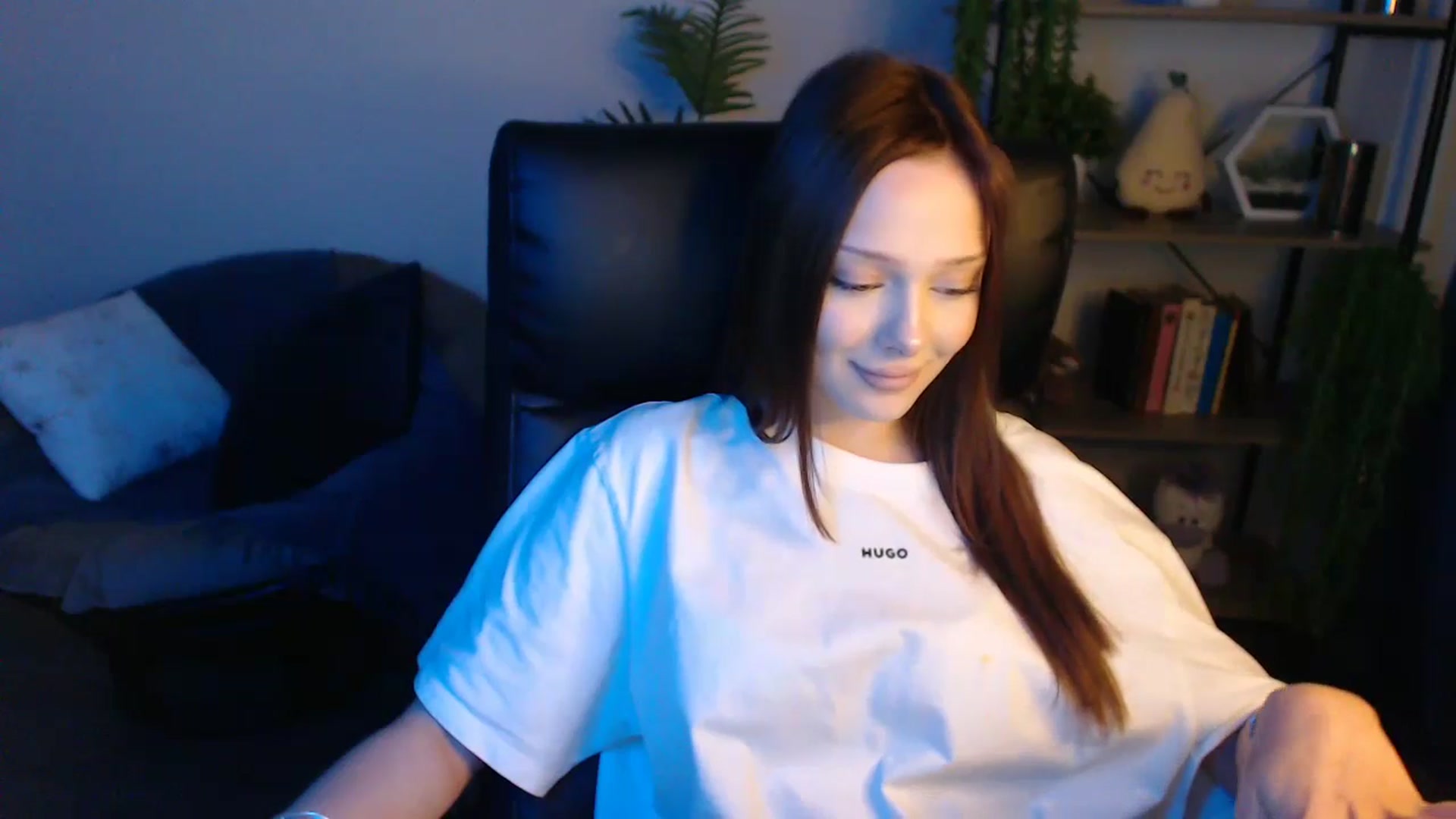 Gallery image thumbnail from KateManelli's myfreecams stream on, 04/28/2025, 13:12 image 8 of 20