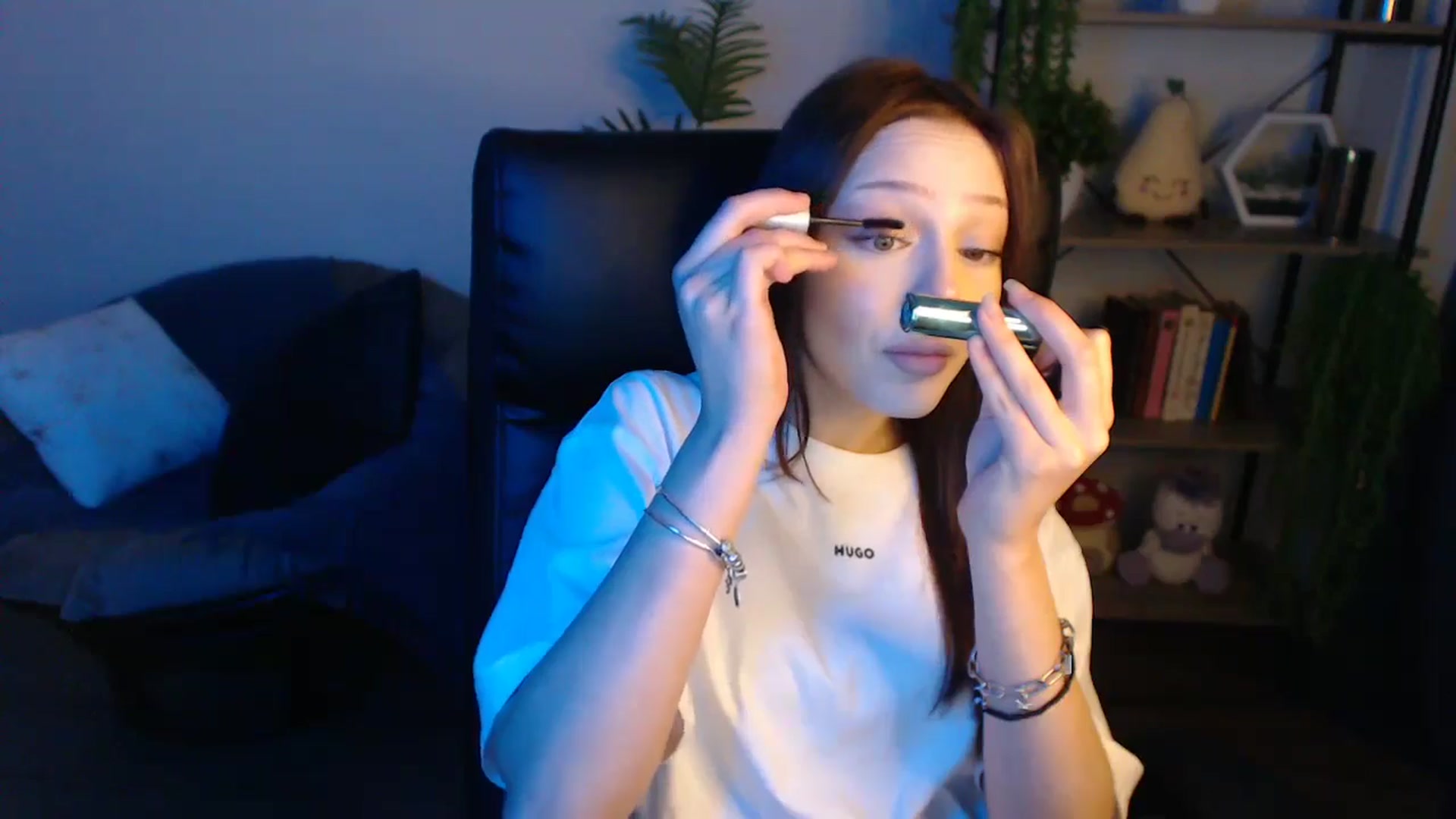 Gallery image thumbnail from KateManelli's myfreecams stream on, 04/28/2025, 13:12 image 19 of 20