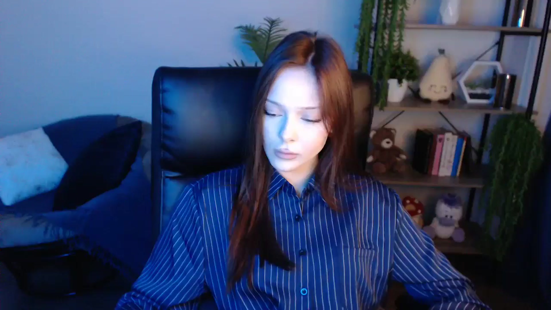 Gallery image thumbnail from KateManelli's myfreecams stream on, 04/30/2025, 10:43 image 20 of 20