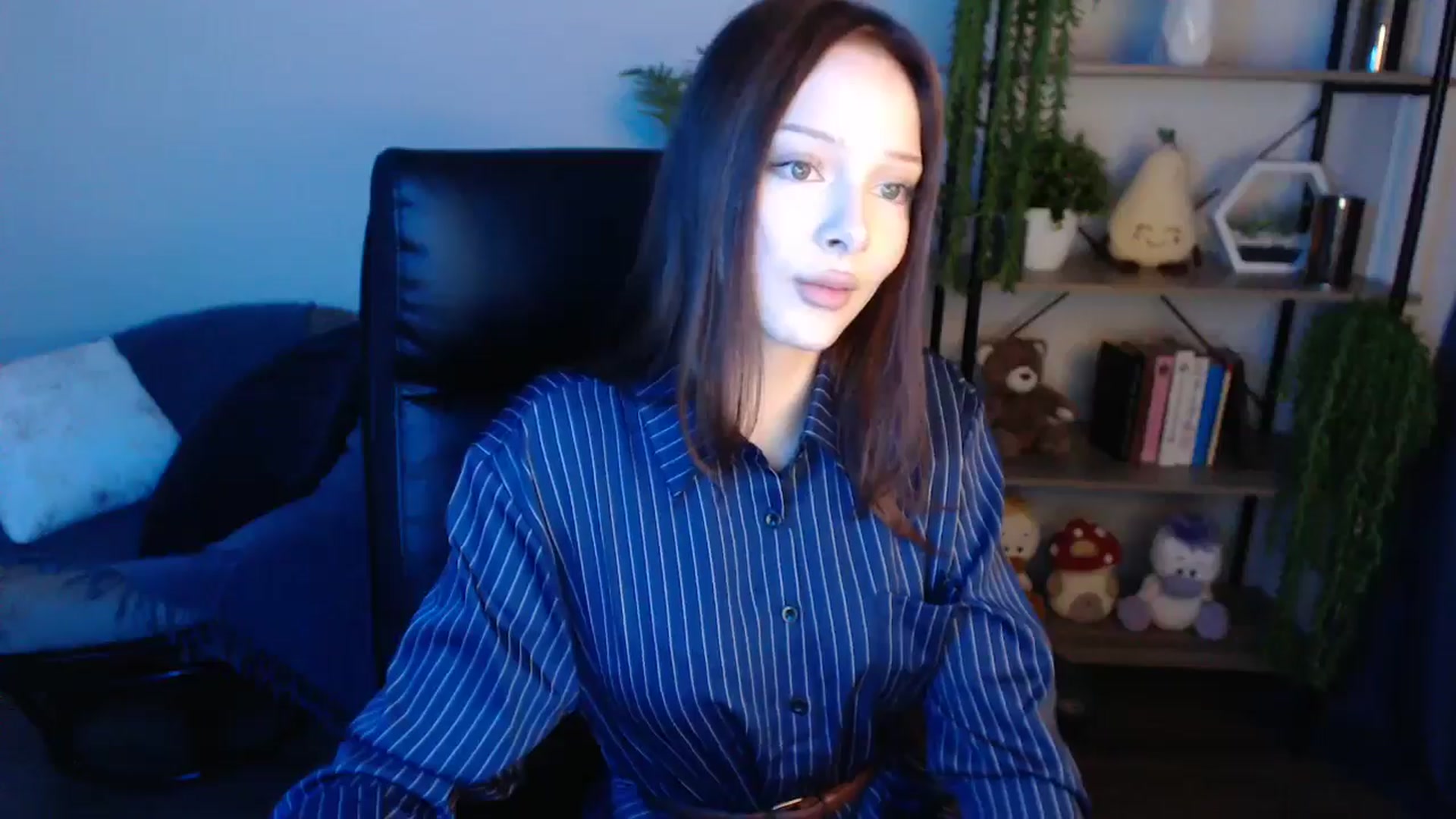 Gallery image thumbnail from KateManelli's myfreecams stream on, 04/30/2025, 10:43 image 4 of 20