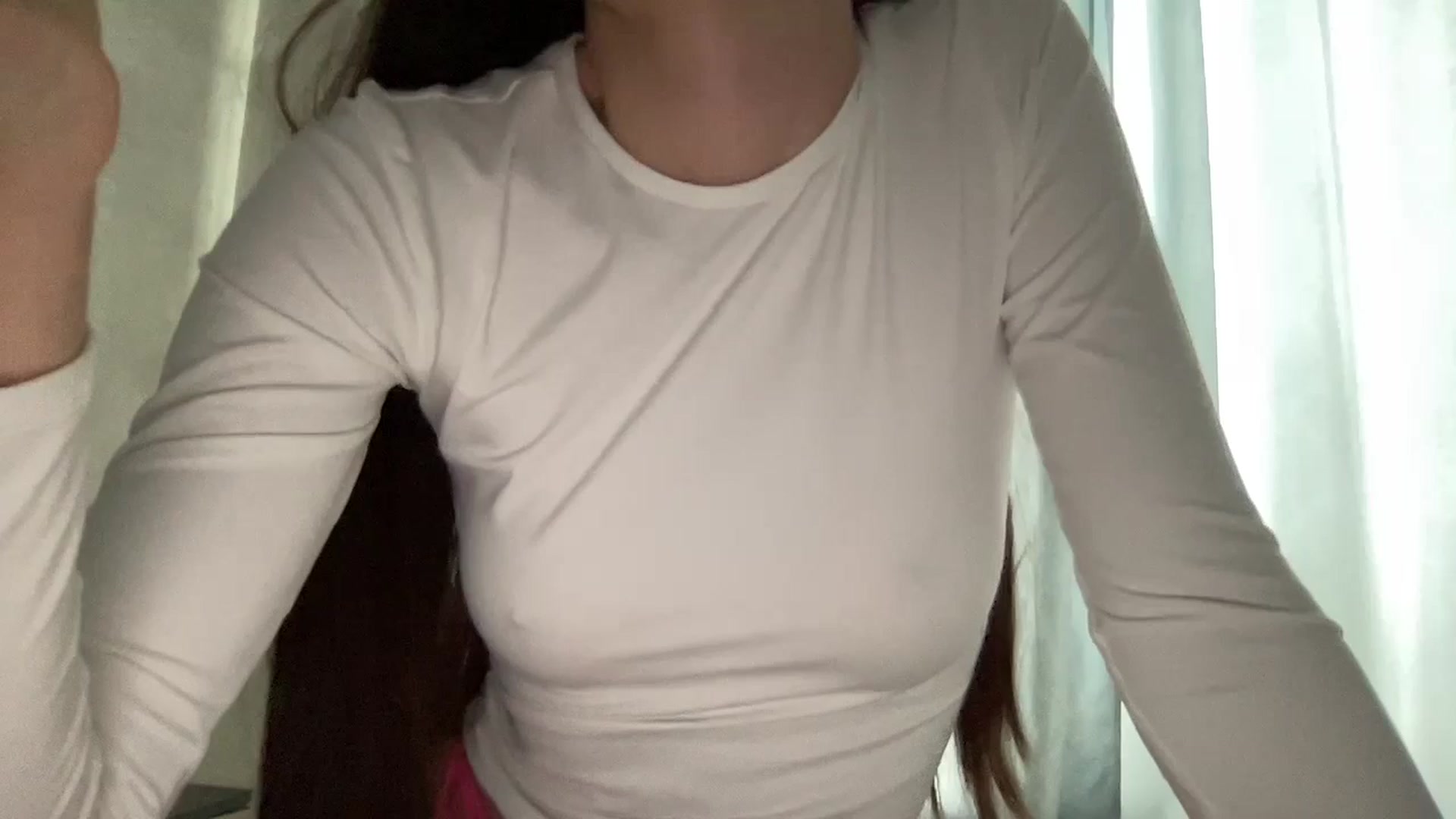 Gallery image thumbnail from KateManelli's myfreecams stream on, 10/11/2025, 11:03 image 1 of 20
