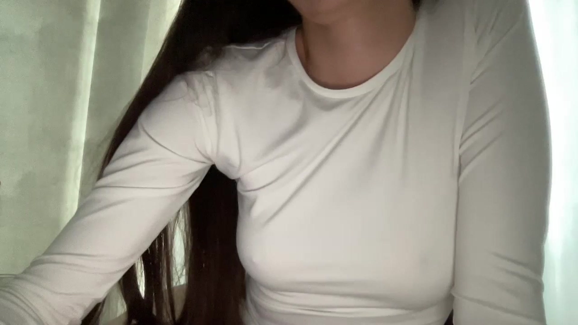 Gallery image thumbnail from KateManelli's myfreecams stream on, 10/11/2025, 11:03 image 7 of 20