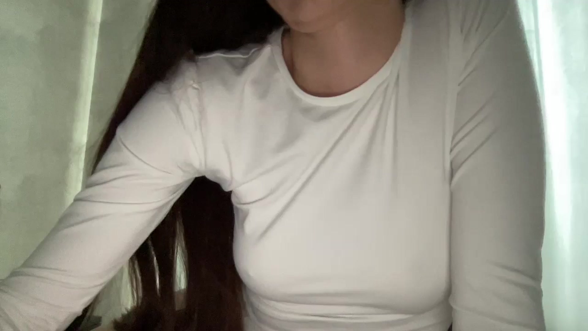 Gallery image thumbnail from KateManelli's myfreecams stream on, 10/11/2025, 11:03 image 5 of 20