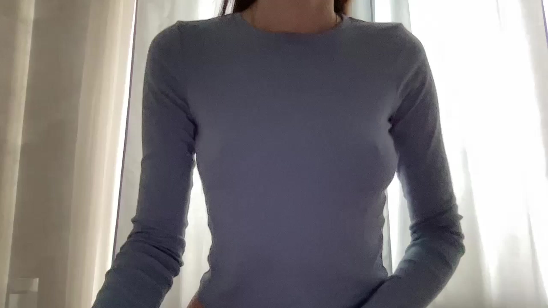 Gallery image thumbnail from KateManelli's myfreecams stream on, 10/12/2025, 08:49 image 5 of 20